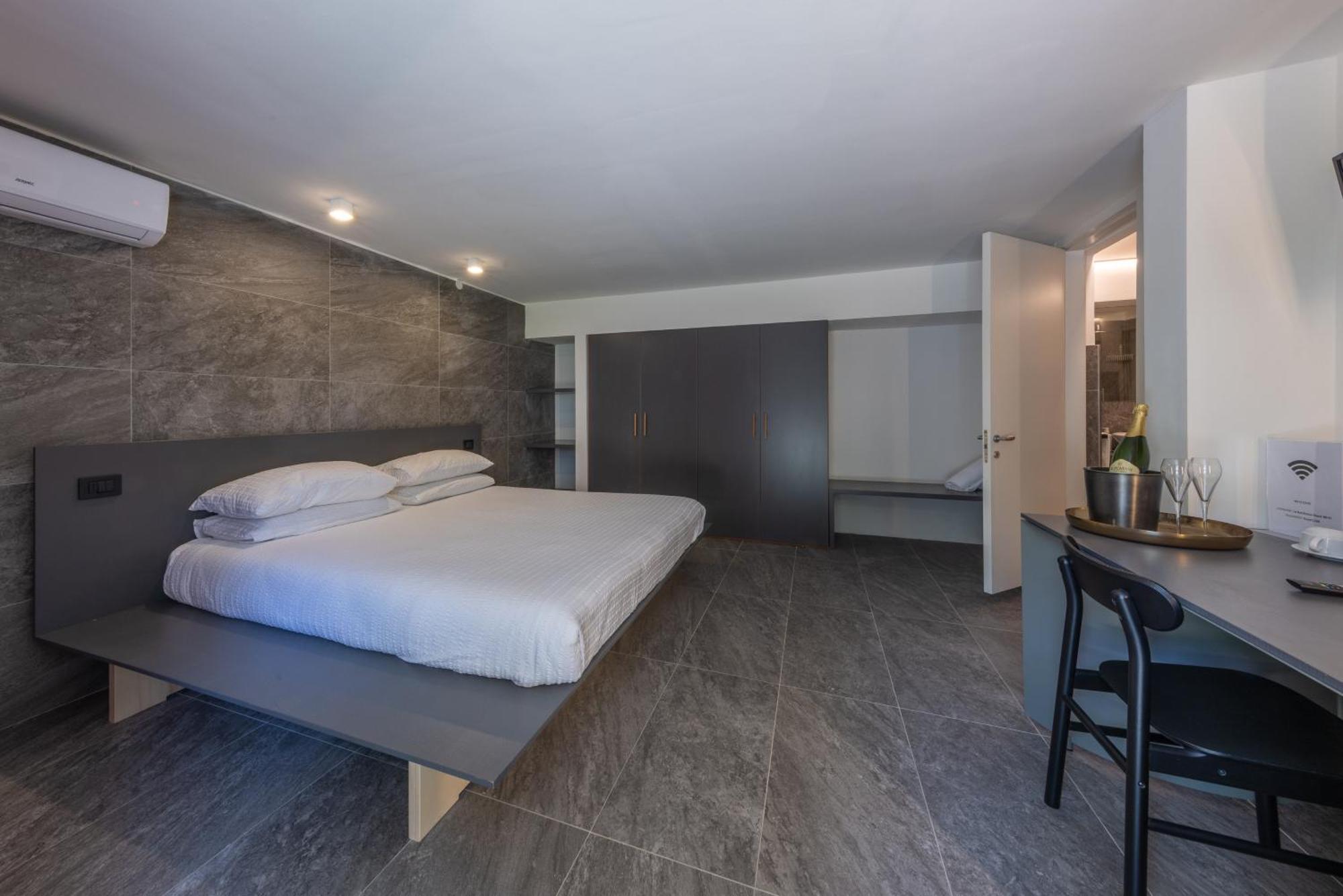 La Barchessa Loft & Rooms - Free Parking Тренто Екстер'єр фото